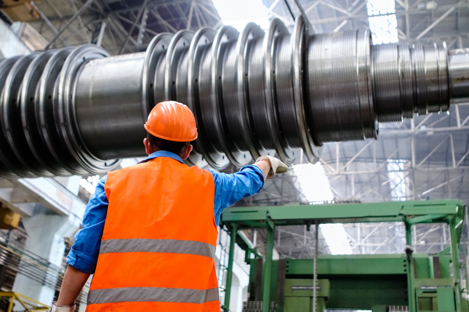 Industrial high-voltage electrical turbine generator system
